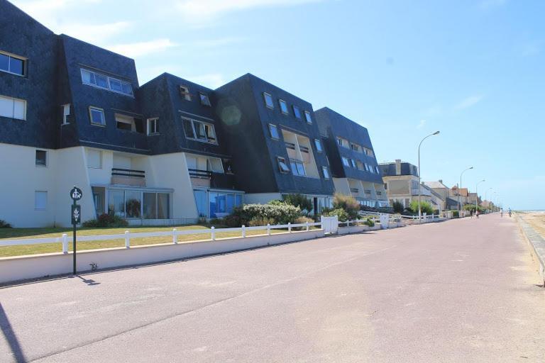 Beau Front De Mer Cosy Acces Direct Plage St Aubin Sur Mer Bernieres-sur-Mer Exterior photo